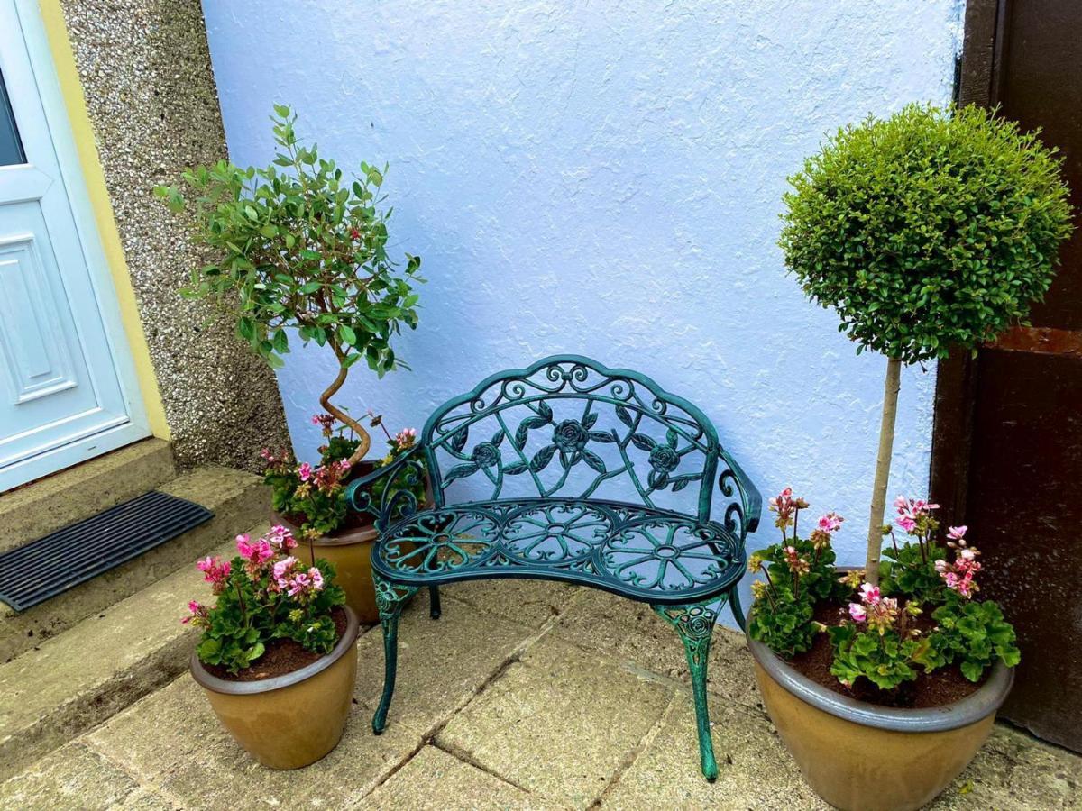 Rose Cottage: Delightful 4 Bedroom Detached Home Portrush Exterior photo
